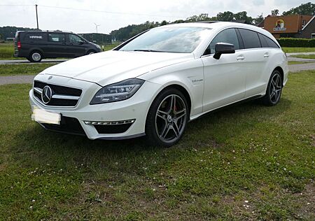 Mercedes-Benz CLS 63 AMG CLS Shooting Brake 63 AMG AMG SPEEDSHIFT MCT Editi