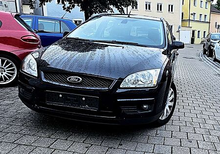 Ford Focus 1.6 Ti-VCT Style