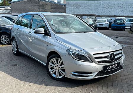 Mercedes-Benz B 200 Sportpaket Klima*Kamera*1.Hand