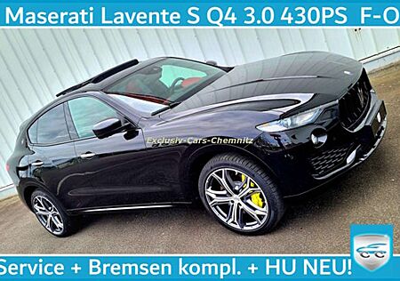Maserati Levante S Q4 Klimasitze Panorama DAB Carbon ACC S Q4