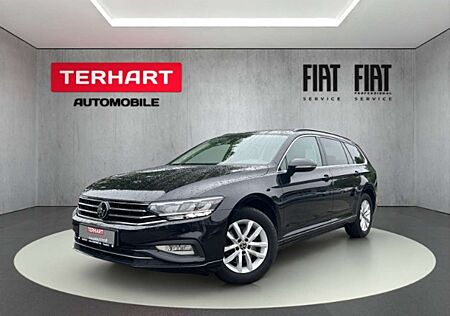 VW Passat Variant Volkswagen Business 1.5 TSI /DSG/ACC/AHK/LED