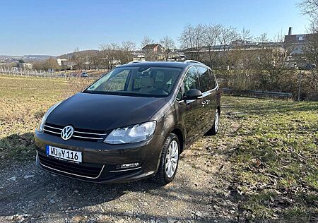 VW Sharan Volkswagen 2.0 TDI DSG BlueMotion Technology Highline