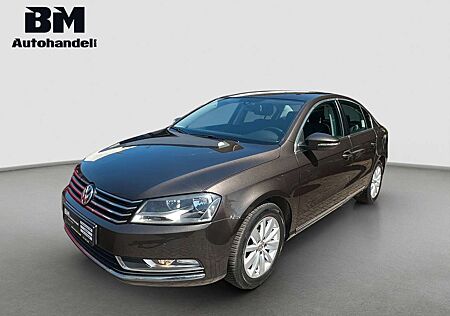 VW Passat Volkswagen Lim. Comfortline *PDC*Multi*Sitzheizung*