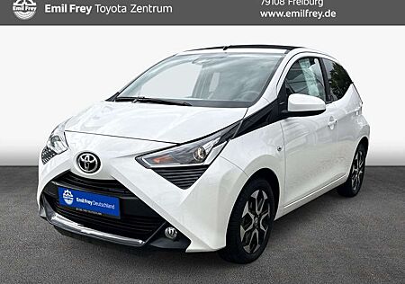 Toyota Aygo (X) -play Team Deutschland