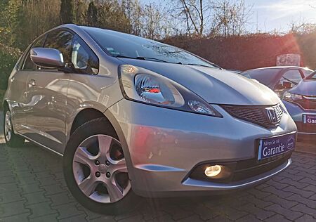 Honda Jazz 1.4 Elegance/1.Hand/Klimaautomatik/TÜV NEU /