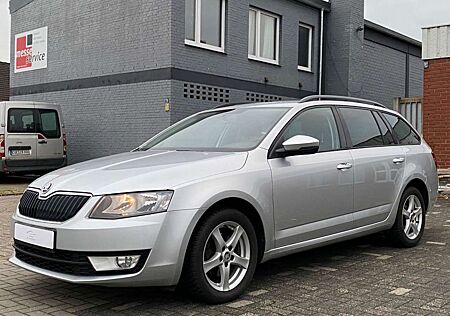 Skoda Octavia Combi Ambition 1.6 TDI / Apple CarPlay