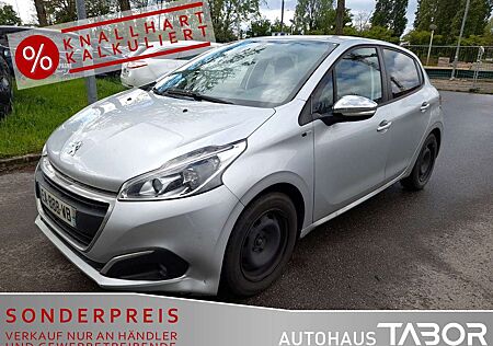 Peugeot 208 1.2 PureTech 82 Style Navi PDC Klima GRA BT