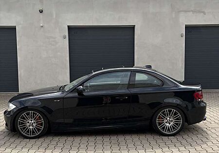 BMW 135i 135 Coupe Aut.