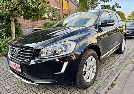 Volvo XC 60 XC60 Aut.Summum AWDXenonLederNaviMemoryBlisTop