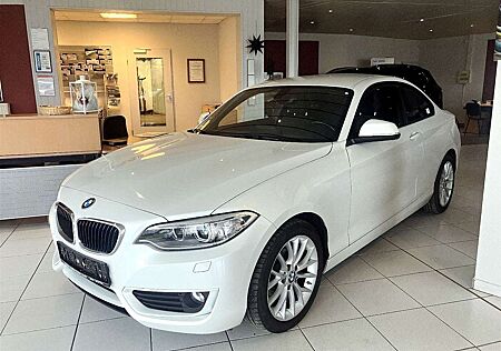 BMW 220 i 1Hd/Unfallfrei/Garantie/HiFi/Xenon/Kamera