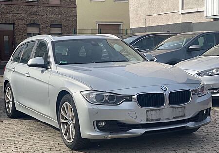 BMW 328i 328 Baureihe 3 Touring Navi / Multi / Leder