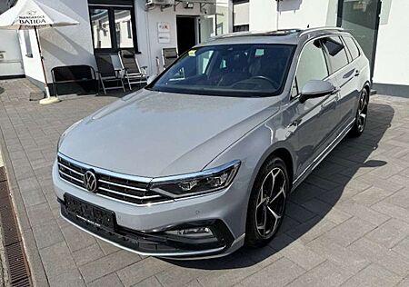 VW Passat Variant Volkswagen Elegance R-Line ACC Panormadach Matrix-LED Kamera