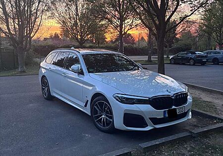 BMW 530i 530 5er Touring Touring Aut. - M-Sportpaket