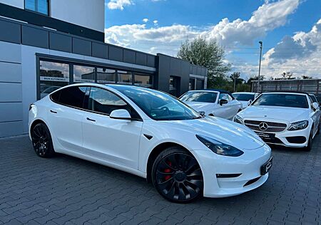 Tesla Model 3 Performance Allrad mit Dualmotor*82 Kwh*