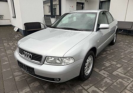 Audi A4 1.8 Erst 69900 Tkm Klimaautomatik