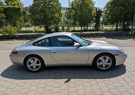 Porsche 996 911 Carrera