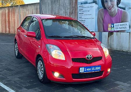 Toyota Yaris 1.3 VVT-i Life - Kl.autom.- ZV - e.Fenster - 2.Han