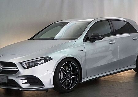 Mercedes-Benz A 35 AMG 4Matic Iridium silber! Night-Paket!