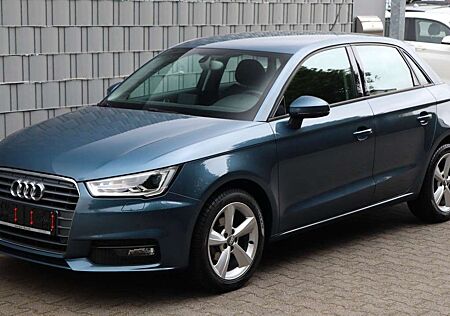 Audi A1 1.0 TFSI Sportback 5-GANG design+NAVI+MMI+ €6