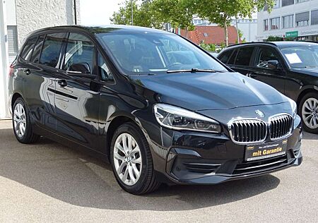BMW 218 Aut Advantage Navi Leder LED
