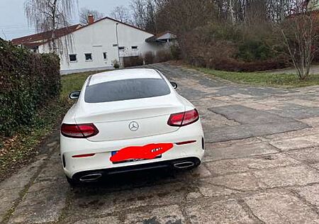 Mercedes-Benz C 300 Coupe 9G-TRONIC AMG Line