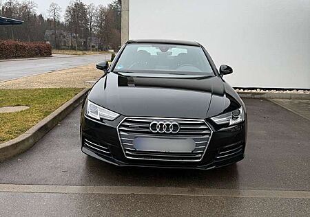 Audi A4 quattro sport