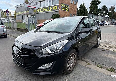Hyundai i30 1.6 GDI Style Automatik