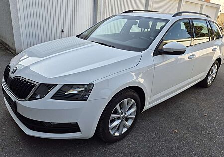 Skoda Octavia 2.0 TDI DSG Automatik Scheckheftgepflegt !