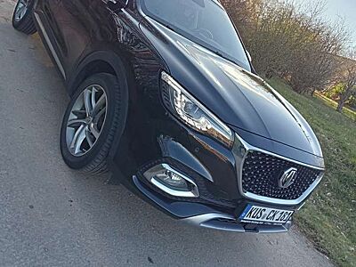 MG EHS EHS PHEV Luxury