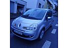 Renault Grand Modus Night & Day