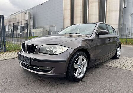 BMW 118 i KLIMA ALUFELGEN ADVANTAGE.SPORTSITZ PDC TÜV