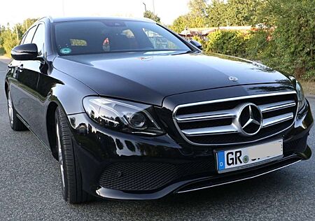 Mercedes-Benz E 200 E-Klasse T-Modell T 9G-TRONIC Avantgarde