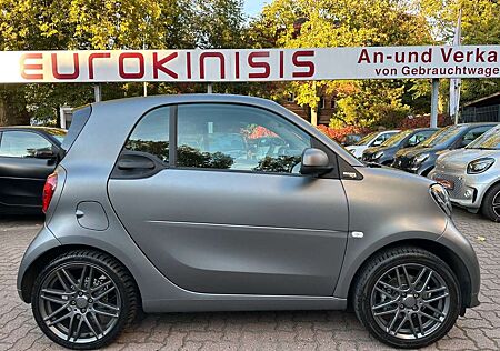 Smart ForTwo 66kW DCT*BRABUS Xcl*LEDER*NAVI*JBL*KAM