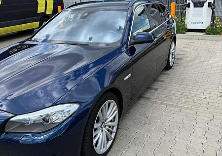 BMW 530d 530 xDrive Touring Aut.