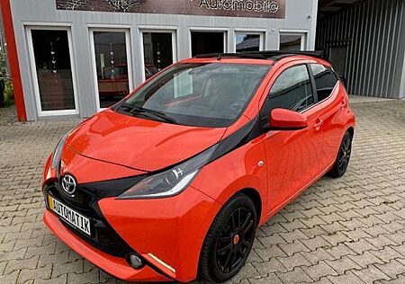 Toyota Others Aygo AYGO x-play Aut. Cabrio Faltdach Klimaautom