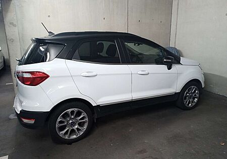 Ford EcoSport 1.0 EcoBoost TITANIUM
