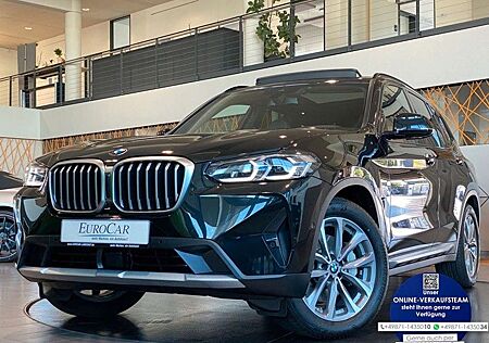 BMW X3 30i xDr CockpitProf Laser Pano H&K HUD ACC