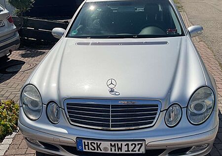 Mercedes-Benz E 200 E-Klasse Kompressor Sequentronic Classic