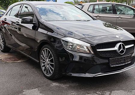 Mercedes-Benz A 200 BlueEfficiency Urban Memory Sitz AMG ALU