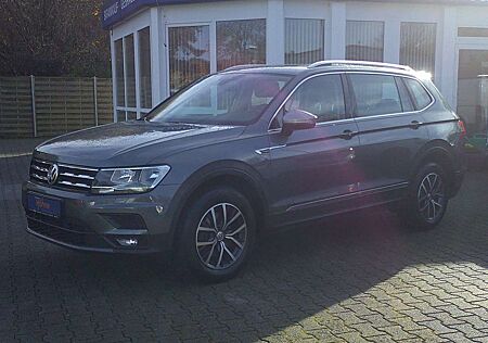 VW Tiguan Allspace Volkswagen Comfortline AZV ACC Panoramadach