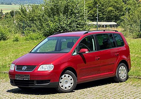 VW Touran Volkswagen 1.6 FSI Automatik guter Zustand Tüv Neu
