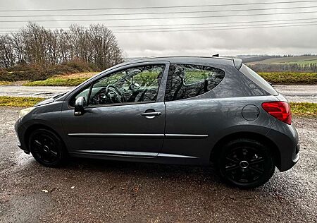 Peugeot 207 110 HDi FAP (Blue Lion) Sport