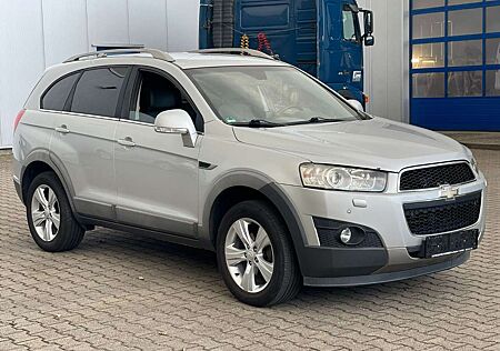 Chevrolet Captiva 2.2 D LT+Klimaautomatik*Sitzhei*7 sitzer