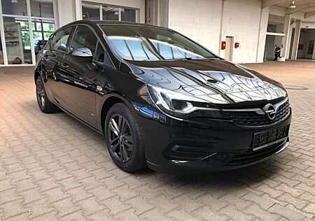 Opel Astra Design