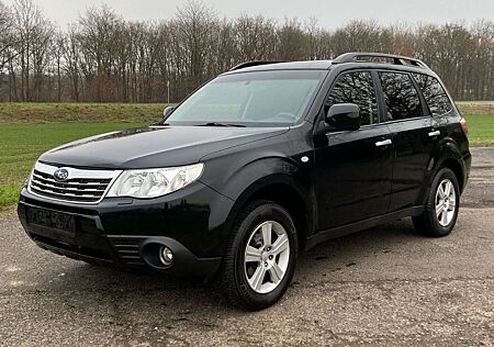 Subaru Forester Comfort 2.0 4X4 LPG AHK SHZ Klima 1.H