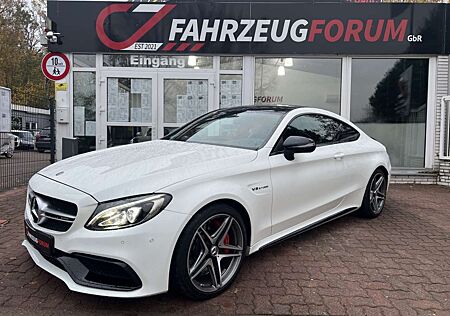 Mercedes-Benz C 63 AMG S Coupe Panorama*Kamera*Night package