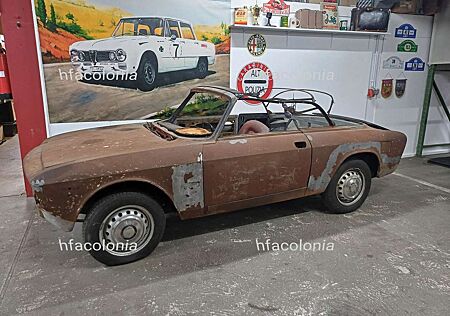 Alfa Romeo GT GTC Replica oder zurück zur Kantenhaube? Vielleicht doch einen Racer ? Alles ist möglich