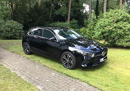 Mercedes-Benz A 200 A-Klasse 7G-DCT Progressive, Multibeam, 360*Kamera