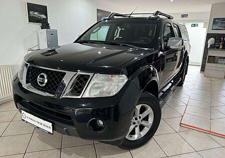 Nissan Navara 2,5 Double Cab Hardtop AHK SHZ