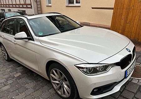 BMW 318 d Tour.*Automatik*LED*Navi*AHK*Scheckheft !!!